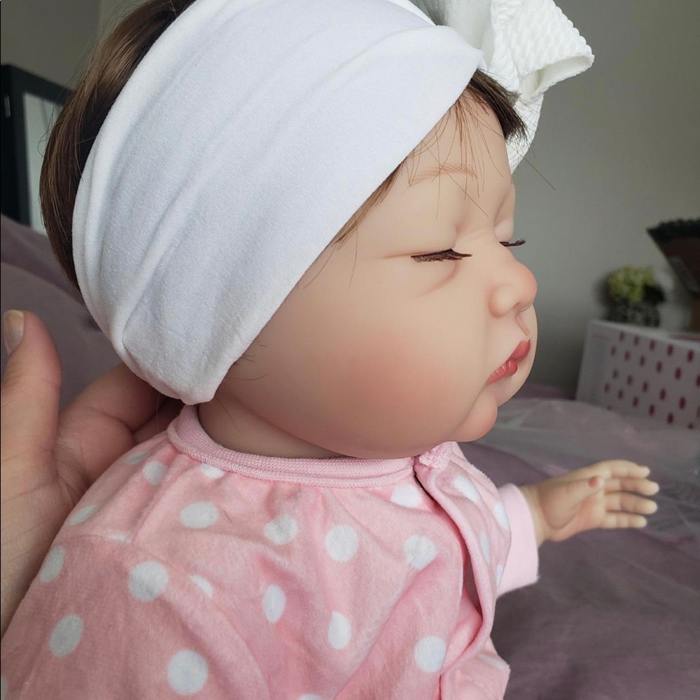 CHAREX Reborn Sleeping Baby Girl Doll Soft Vinyl Lifelike - Picture 4 of 7